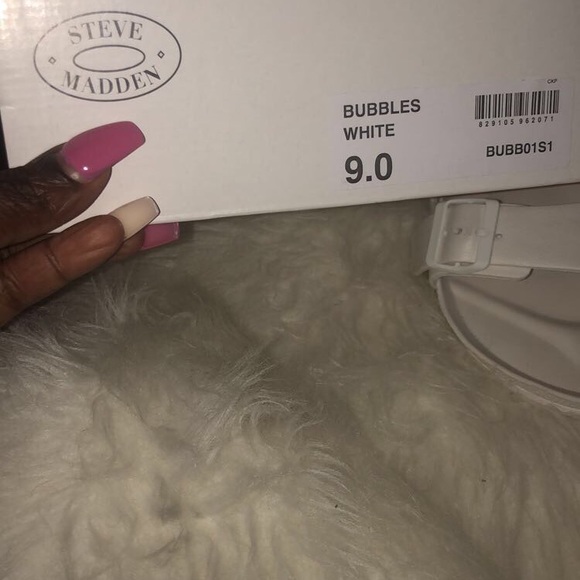 Steve Madden Shoes - 😍Steve Madden Slippers😍